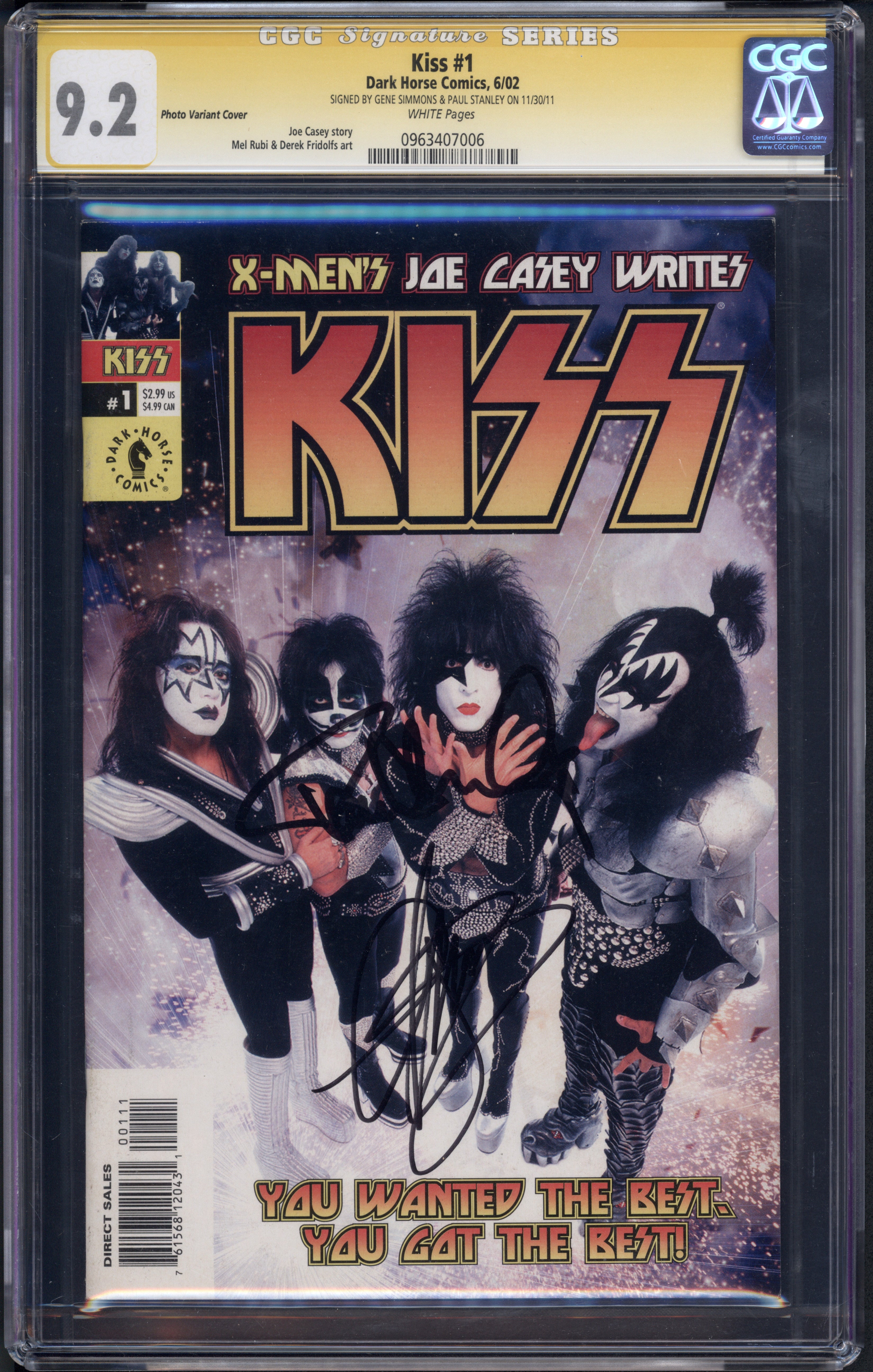 VIM_grade_cgc-9-2-photo-variant-signed-by-gene-simmons-and-paul-stanley-0963407006