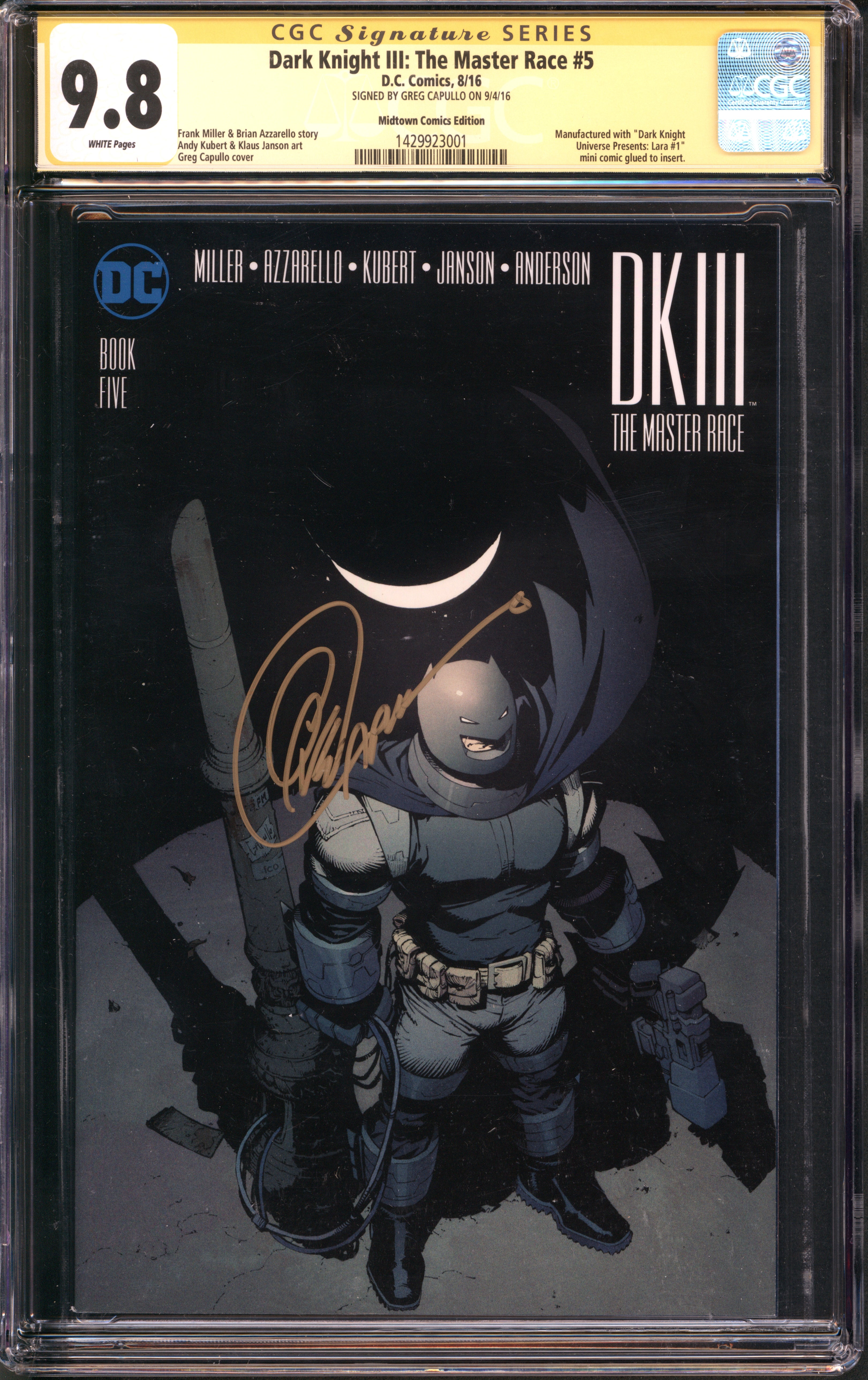 VIM_grade_cgc-9-8-midtown-comics-edition-signed-by-capullo-1429923001