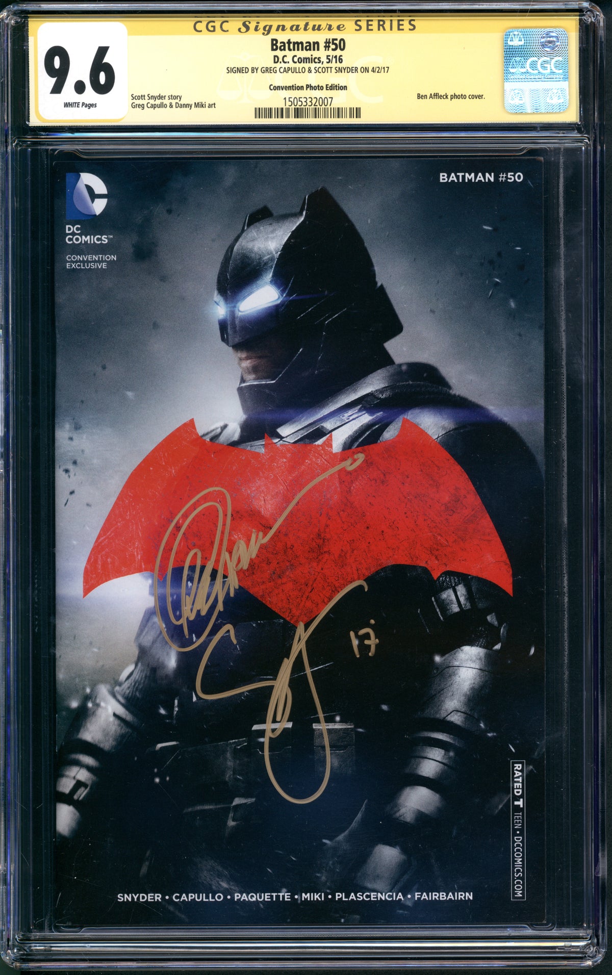 VIM_grade_cgc-9-6-convention-photo-edition-signed-by-scott-snyder-and-greg-capullo-1505332007